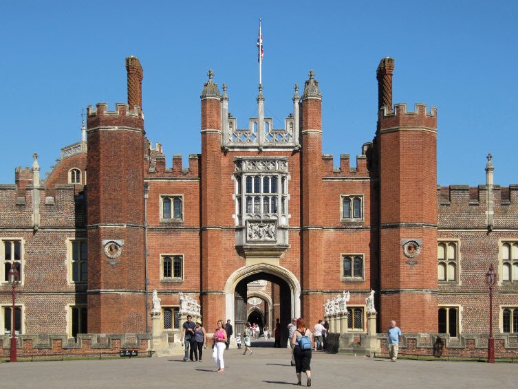 Hampton Court Palace, United Kingdom
